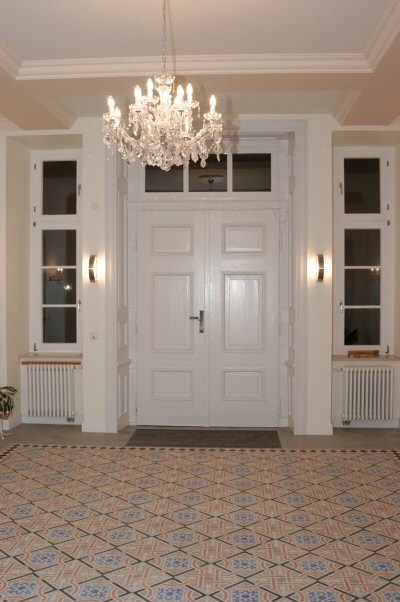 Foyer mit Eingangstür
